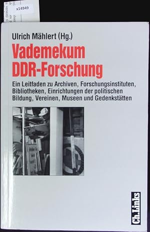 Bild des Verkufers fr Vademekum DDR-Forschung. Forschungen zur DDR-Gesellschaft. zum Verkauf von Antiquariat Bookfarm