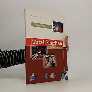 Imagen del vendedor de Total English. Intermediate student's book. a la venta por Bookbot