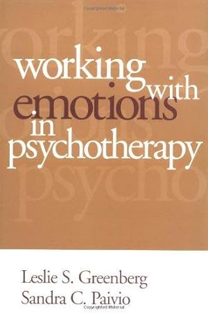 Image du vendeur pour Working with Emotions in Psychotherapy (The Practicing Professional) mis en vente par WeBuyBooks