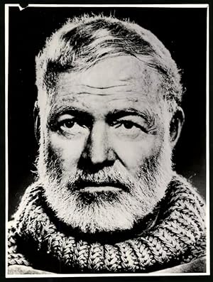 Fotografie Röhnert, Berlin, Portrait Schriftsteller Ernest Hemingway