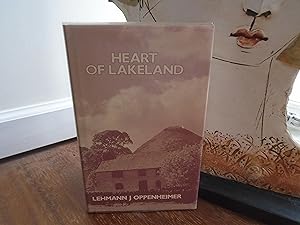 Immagine del venditore per Heart Of Lakeland venduto da PETER FRY (PBFA)