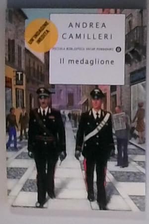 Seller image for Il medaglione (Piccola biblioteca oscar, Band 421) for sale by Berliner Bchertisch eG