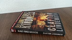 Bild des Verkufers fr Blunt Force Kindness: 5 (Baer Creighton) zum Verkauf von BoundlessBookstore