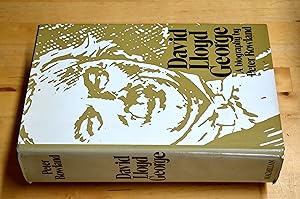 Bild des Verkufers fr David Lloyd George: A Biography zum Verkauf von HALCYON BOOKS