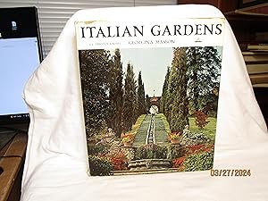 Immagine del venditore per Italian Gardens venduto da curtis paul books, inc.