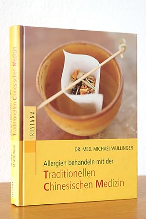 Immagine del venditore per Allergien behandeln mit der Traditionellen Chinesischen Medizin venduto da AMSELBEIN - Antiquariat und Neubuch