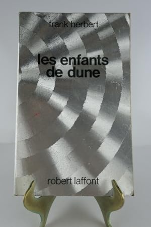 Image du vendeur pour Les enfants de Dune. mis en vente par Librairie Christian Chaboud