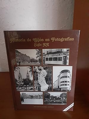Imagen del vendedor de Historia de Gijn en fotografas siglo XX a la venta por Librera Maldonado