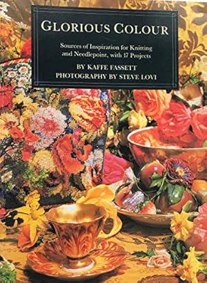 Image du vendeur pour Glorious Colour: Sources of Inspiration for Knitting and Needlepoint, with 17 Projects (Paperback editions) mis en vente par WeBuyBooks