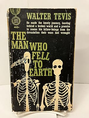 Imagen del vendedor de The Man Who Fell to Earth a la venta por Chamblin Bookmine