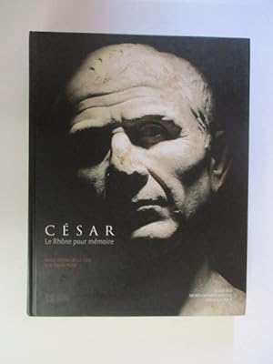 Imagen del vendedor de Cesar, le Rhone pour memoire: Vingt ans de fouilles dans le fleuve a Arles a la venta por GREENSLEEVES BOOKS