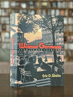 Bild des Verkufers fr Weimar Germany: Promise and Tragedy zum Verkauf von Queen City Books
