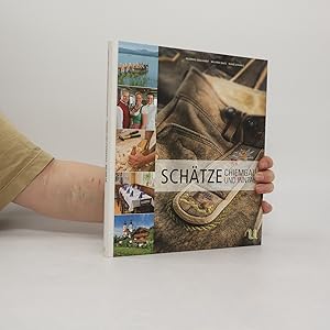 Bild des Verkufers fr Scha?tze - Chiemgau und Inntal zum Verkauf von Bookbot