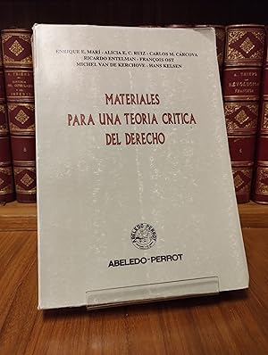 Seller image for Materiales para una teora crtica del derecho for sale by Libros La Teatral
