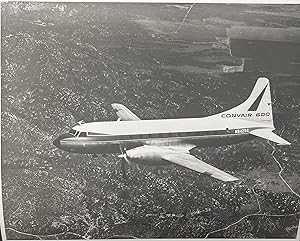 Imagen del vendedor de Circa 1960 Glossy Black and White Press Photo of a Convair 600 Jet in Flight a la venta por 32.1  Rare Books + Ephemera, IOBA, ESA