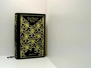 Seller image for Twenty Thousand Leagues Under the Sea: Jules Verne (Penguin Clothbound Classics) for sale by Book Broker