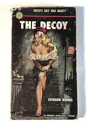 Imagen del vendedor de The Decoy (Gold Medal 194) a la venta por Dackron Books