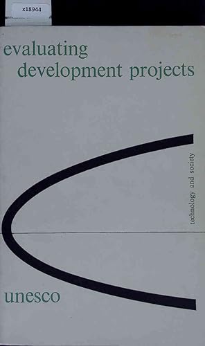Bild des Verkufers fr Evaluating Development Projects. zum Verkauf von Antiquariat Bookfarm