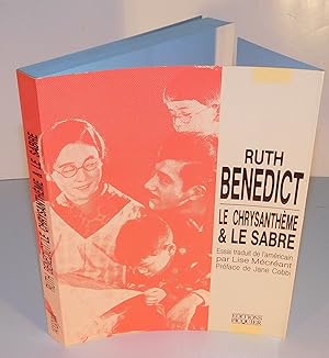LE CHRYSANTHÈME & LE SABRE (1987)