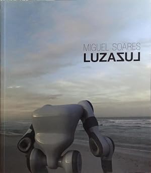 Seller image for LUZ AZUL. for sale by Livraria Castro e Silva