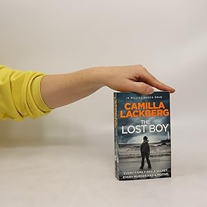 Imagen del vendedor de The Lost Boy a la venta por Bookbot