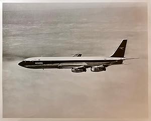 C1960s Glossy Black and White Press Photo of a British Overseas Air Corporation [BOAC] 707 In Flight