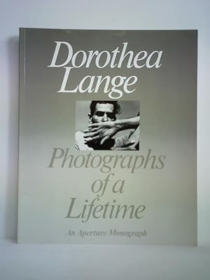 Imagen del vendedor de Dorothea Lange - Photographs of a Lifetime a la venta por Celler Versandantiquariat