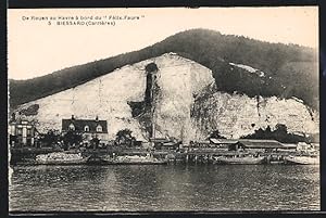 Carte postale Biessard, vue partielle vu du plan d´eau avec bateauxn