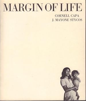 Bild des Verkufers fr Margin of Life. Population and Poverty in the Americas. zum Verkauf von Rnnells Antikvariat AB