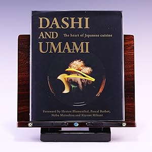 Image du vendeur pour Dashi and Umami: The Heart of Japanese Cuisine mis en vente par Salish Sea Books