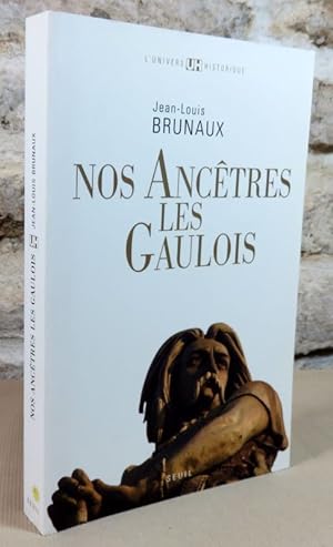 Bild des Verkufers fr Nos anctres les gaulois. zum Verkauf von Latulu