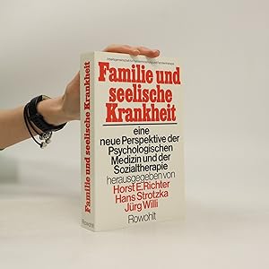 Bild des Verkufers fr Familie und seelische Krankheit zum Verkauf von Bookbot