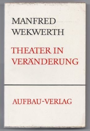 Bild des Verkufers fr Theater in Vernderung. zum Verkauf von Antiquariat Bcherstapel