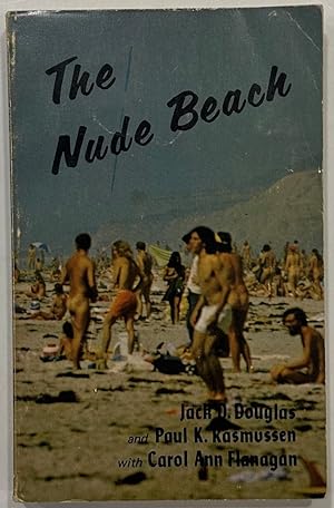 Immagine del venditore per The Nude Beach venduto da Eat My Words Books