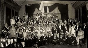 Studentika Foto Gruppenbild der Studenten in Uniformen