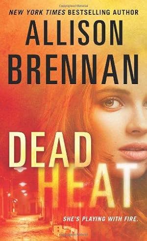 Immagine del venditore per Dead Heat venduto da WeBuyBooks