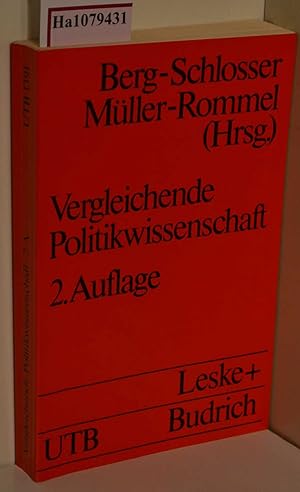 Seller image for Vergleichende Politikwissenschaft. Ein einfhrendes Studienhandbuch. for sale by ralfs-buecherkiste