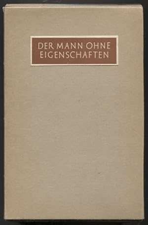 Bild des Verkufers fr Der Mann ohne Eigenschaften. Roman. (= Gesammelte Werke in Einzelausgaben. Herausgegeben von Adolf Fris). zum Verkauf von Antiquariat Neue Kritik