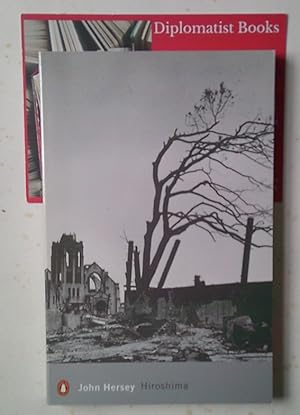 Bild des Verkufers fr Hiroshima (Penguin Modern Classics) zum Verkauf von Diplomatist Books