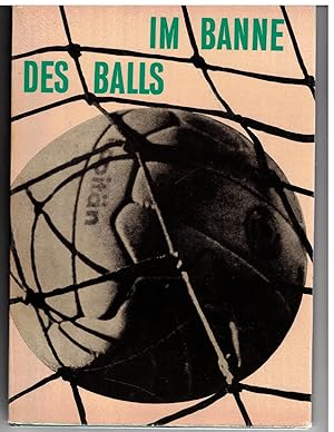 Imagen del vendedor de Im Banne des Balls a la venta por Bcherpanorama Zwickau- Planitz