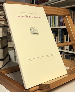 Imagen del vendedor de De Prdidas Y Adioses a la venta por La Bodega Literaria