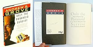 Bild des Verkufers fr Only The Paranoid Survive - How To Exploit The Crisis Points That Challenge Every Company And Career zum Verkauf von RareNonFiction, IOBA
