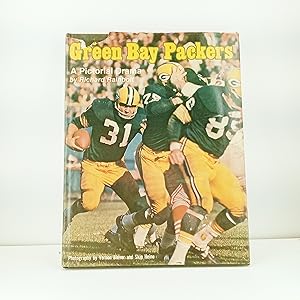 Imagen del vendedor de The Green Bay Packers A Pictorial Drama a la venta por Cat On The Shelf