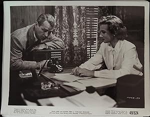 Immagine del venditore per Chicago Deadline 8 x 10 Still 1949 Alan Ladd, Donna Reed venduto da AcornBooksNH