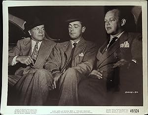 Bild des Verkufers fr Chicago Deadline 8 x 10 Still 1949 Alan Ladd, Berry Kroeger! zum Verkauf von AcornBooksNH