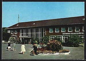 Ansichtskarte Dinslaken, Bahnhof mit Bahnhofsgaststätte