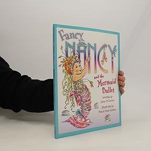 Bild des Verkufers fr Fancy Nancy and the Mermaid Ballet zum Verkauf von Bookbot