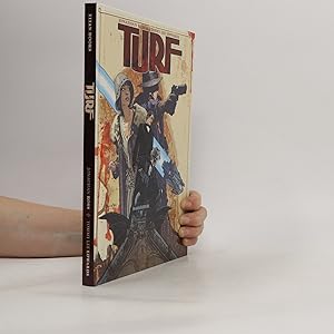 Imagen del vendedor de Turf a la venta por Bookbot