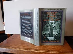 Imagen del vendedor de Midnight in the Garden of Good and Evil (Modern Library) a la venta por Old Scrolls Book Shop