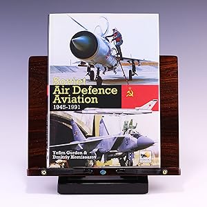 Image du vendeur pour Soviet Air Defence Aviation 1945-1991 mis en vente par Salish Sea Books